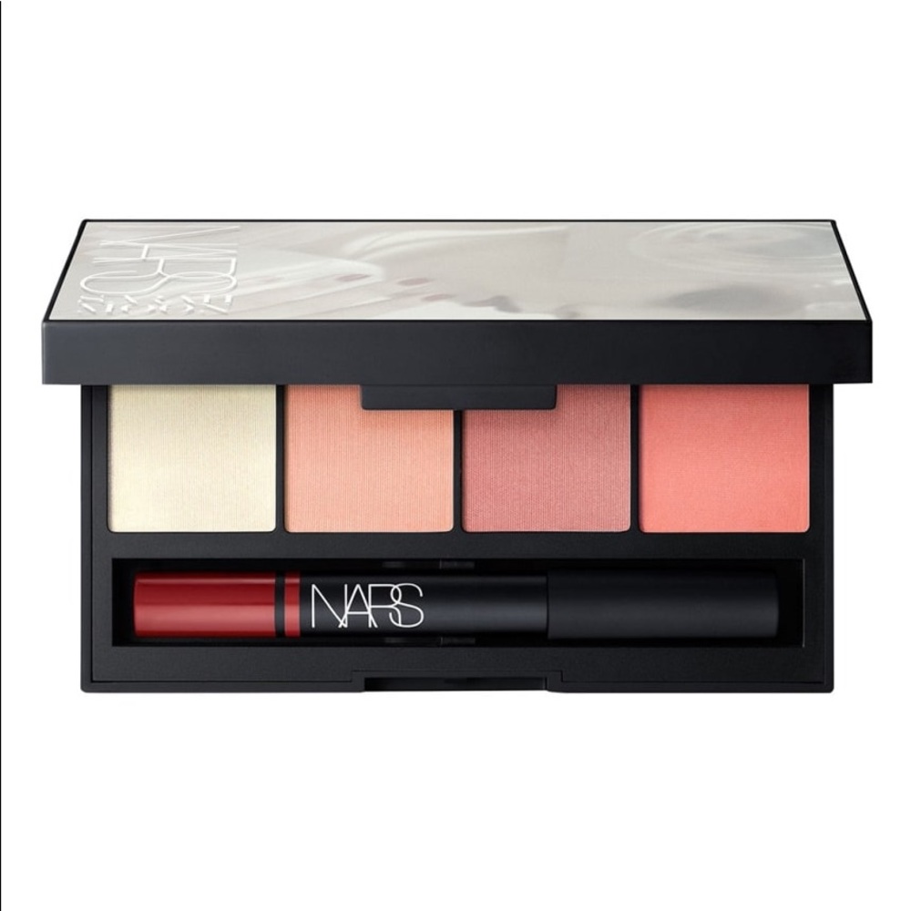BRAND NEW NARS RECURRING DARE PALETTE